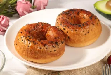 Montreal-Style Bagels