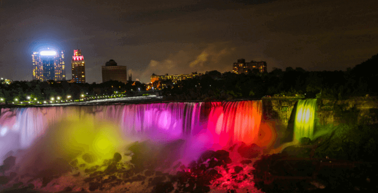 Christmas in Niagara Falls