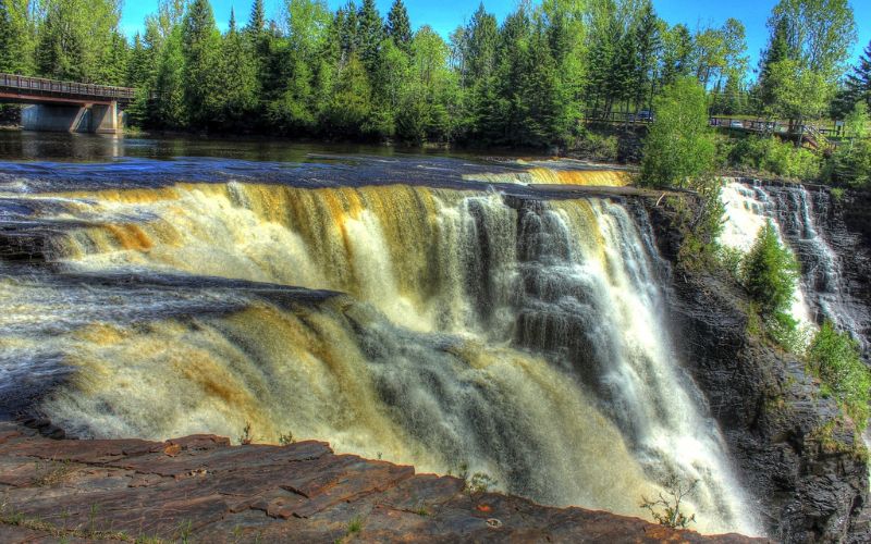 kakabeka falls canada